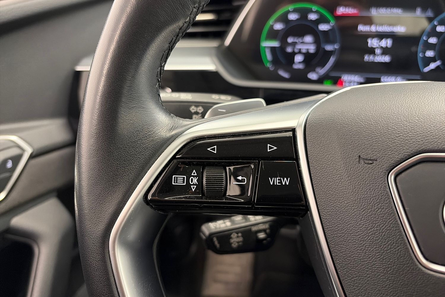 Audi Q8 e-tron vaihtoauto