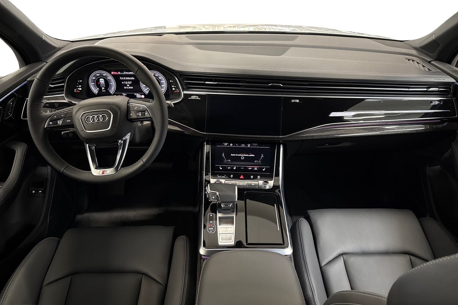 Audi Q7 vaihtoauto