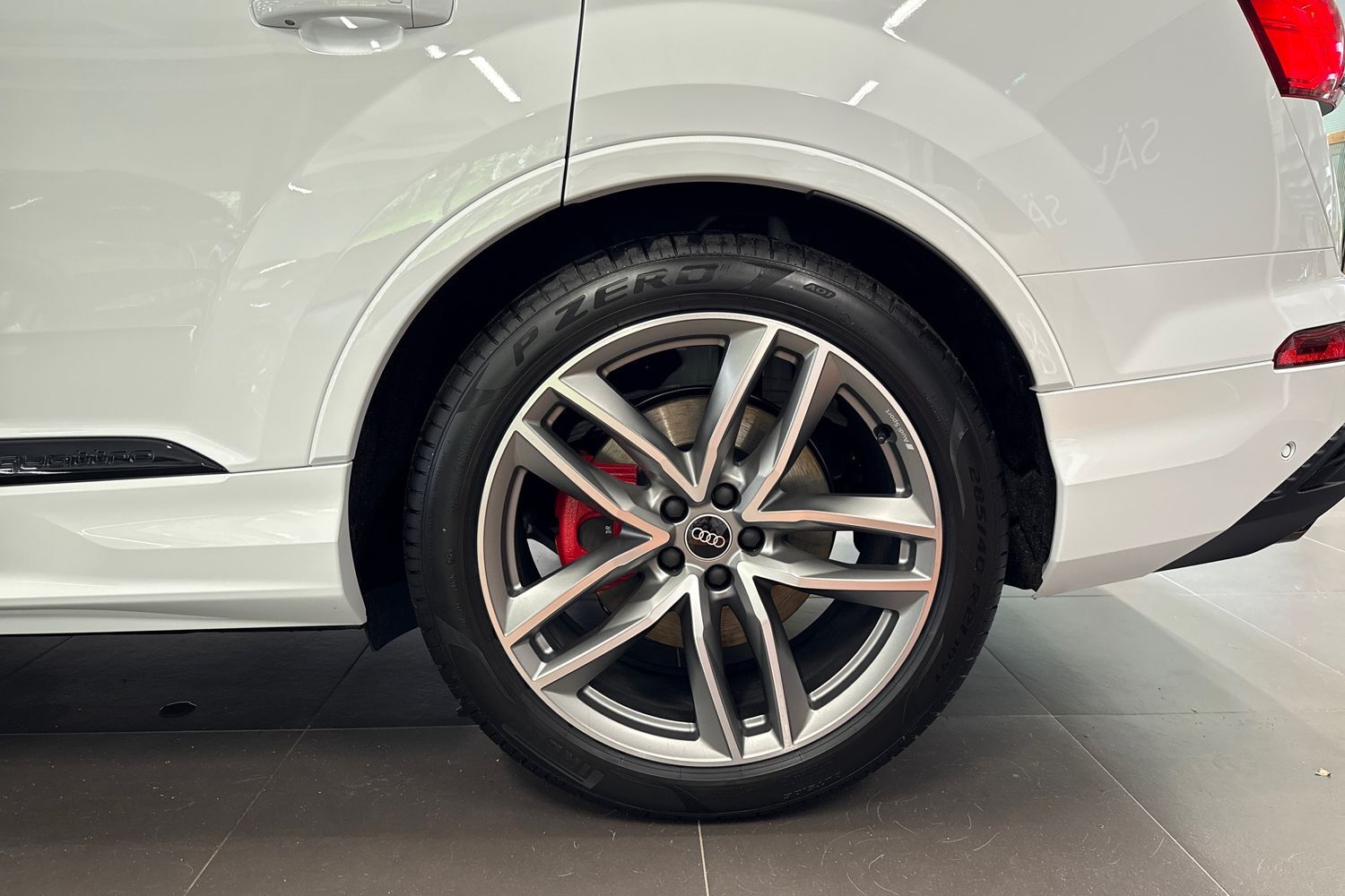 Audi Q7 vaihtoauto