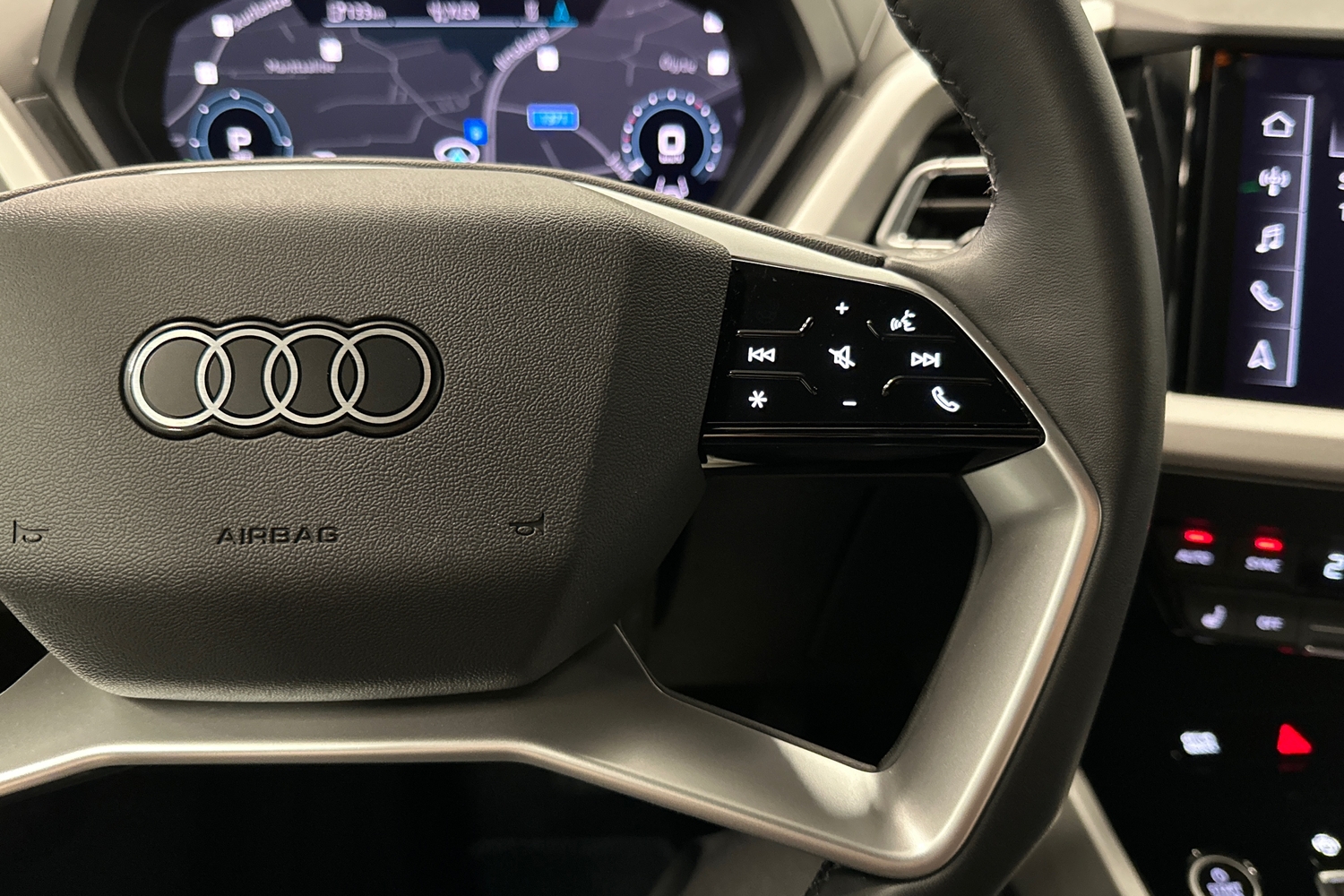 Audi Q4 e-tron vaihtoauto