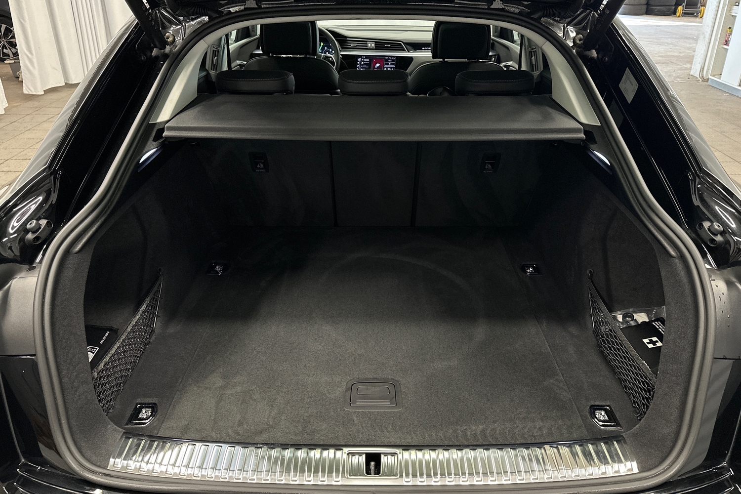 Audi Q8 e-tron vaihtoauto