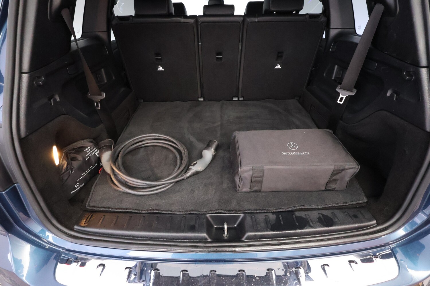 Mercedes-Benz EQB vaihtoauto