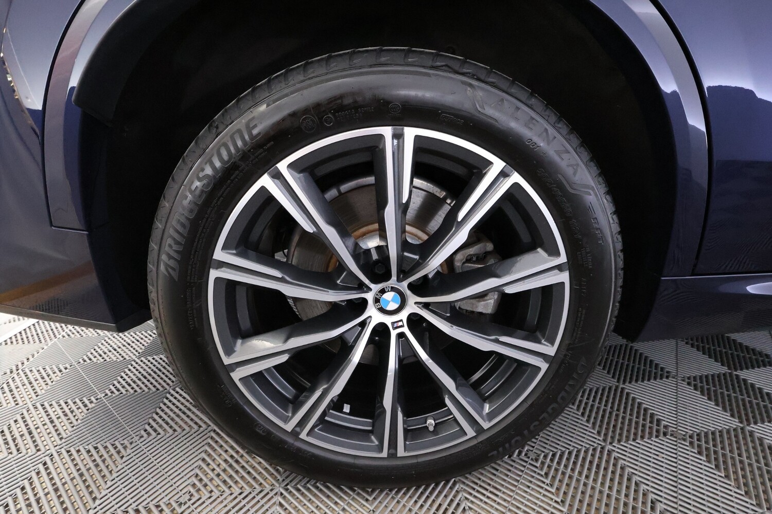 BMW X5 vaihtoauto