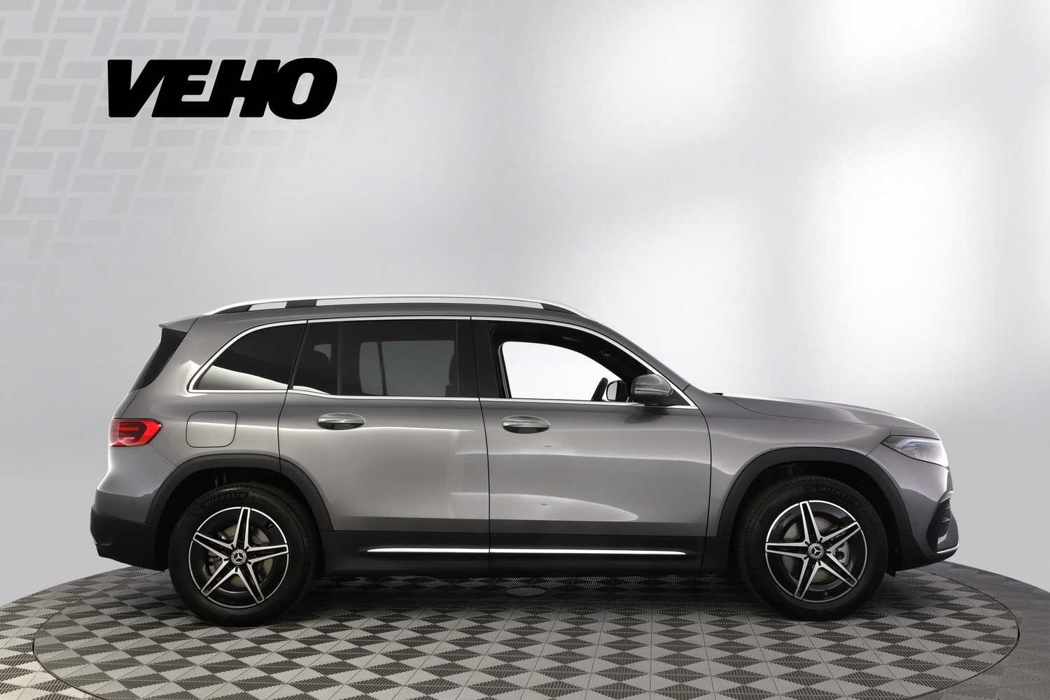 Mercedes-Benz EQB vaihtoauto