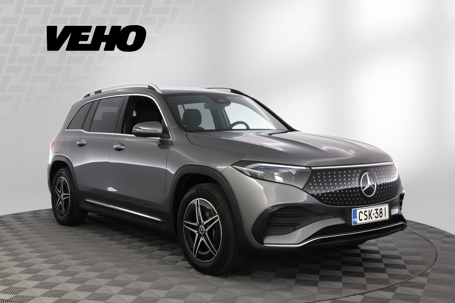 Mercedes-Benz EQB vaihtoauto