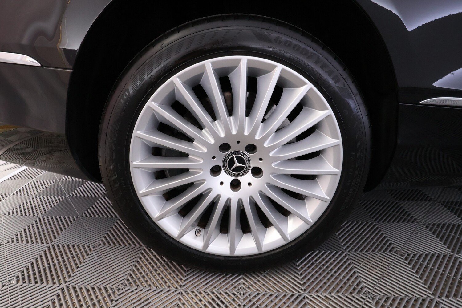 Mercedes-Benz S vaihtoauto
