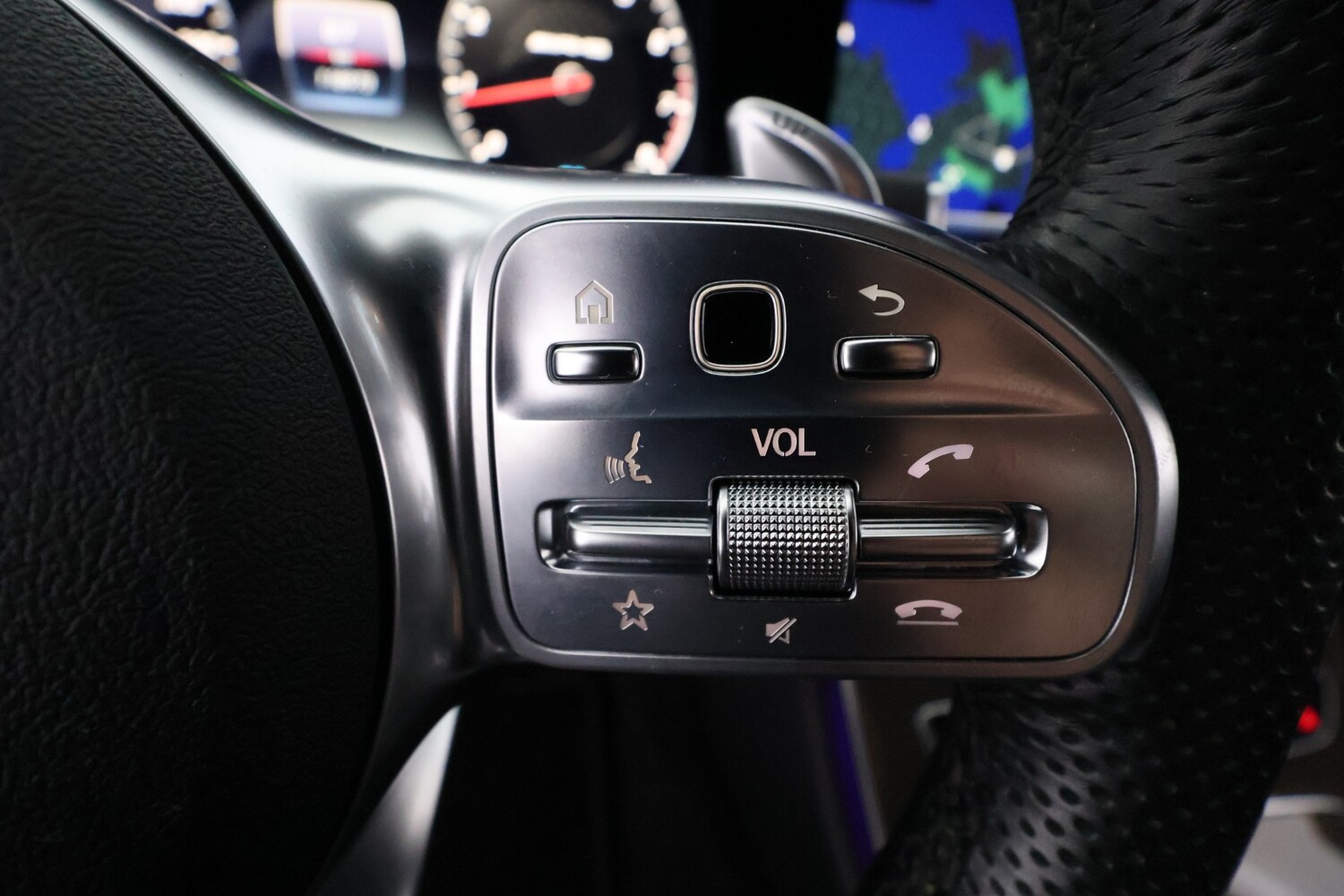 Mercedes-Benz CLS vaihtoauto