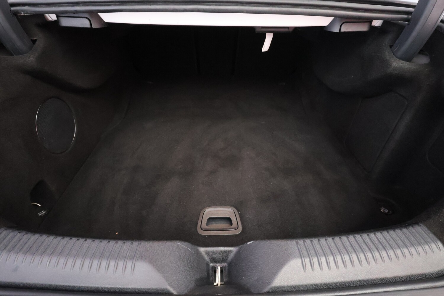 Mercedes-Benz CLS vaihtoauto