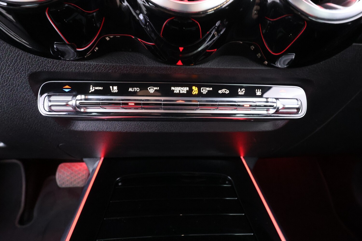Mercedes-Benz GLB vaihtoauto