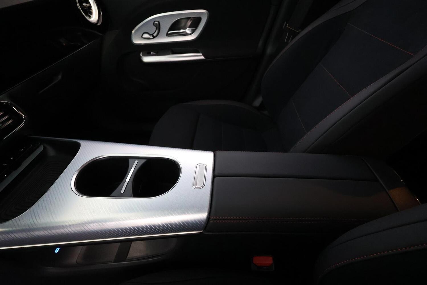 Mercedes-Benz GLB vaihtoauto