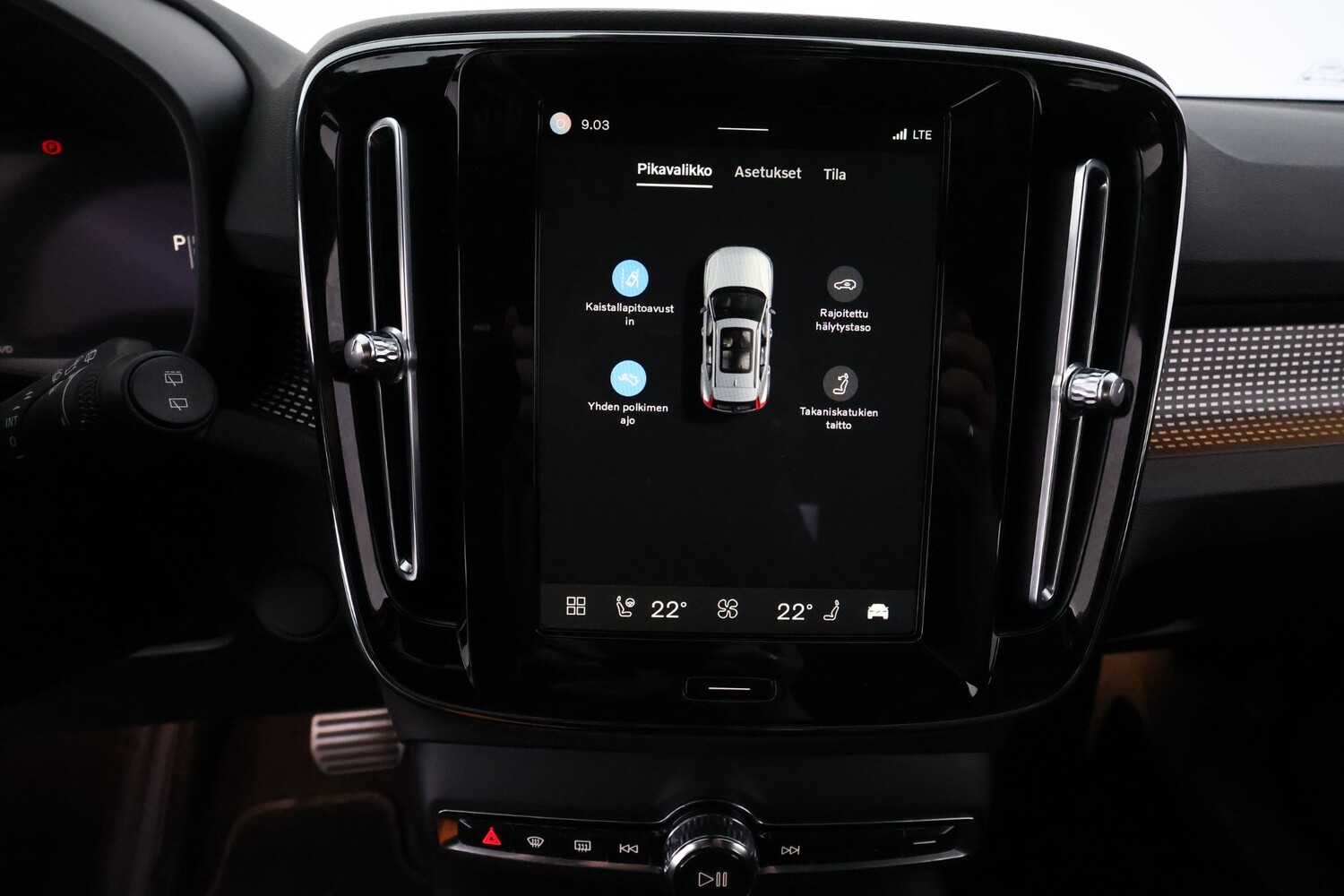 Volvo XC40 vaihtoauto