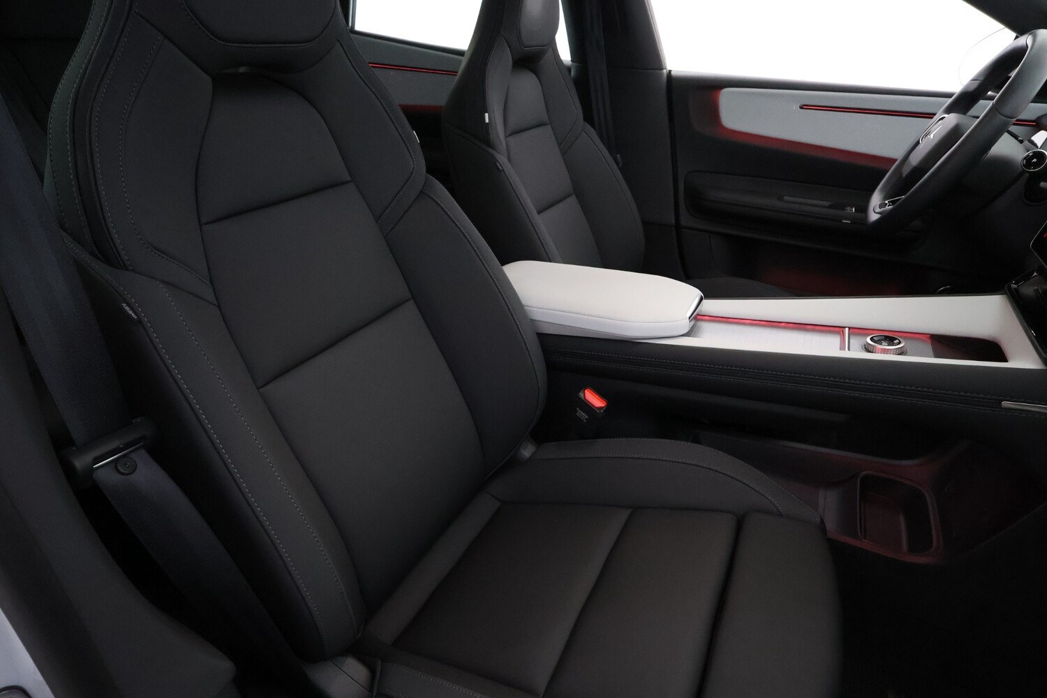Polestar 4 vaihtoauto