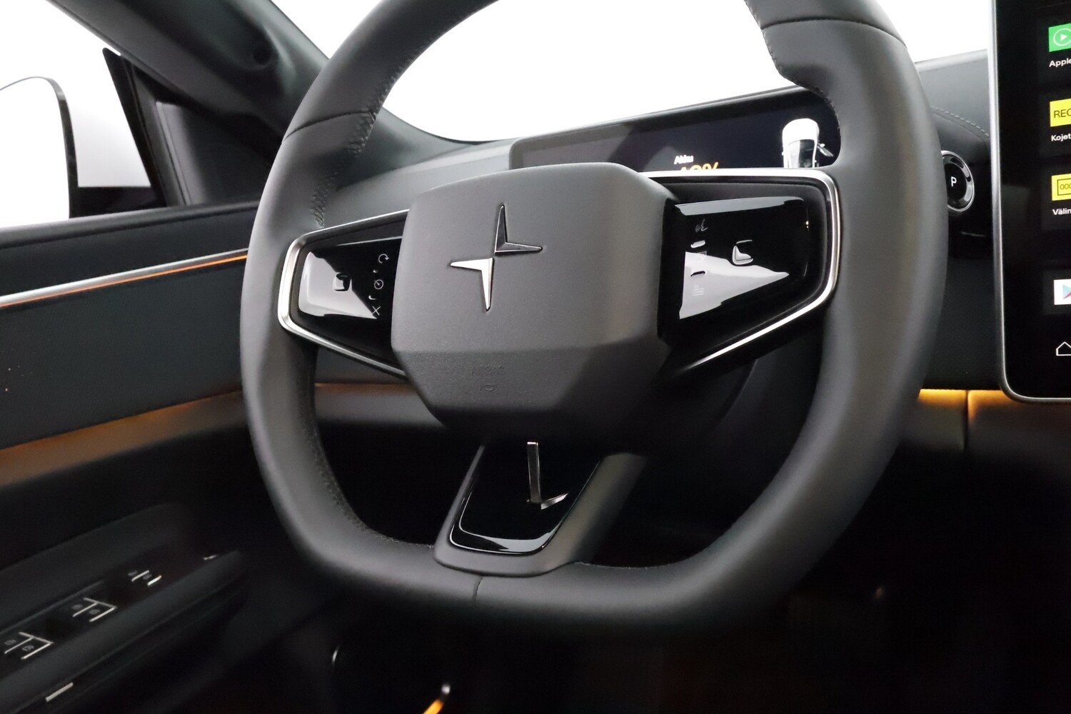 Polestar 4 vaihtoauto