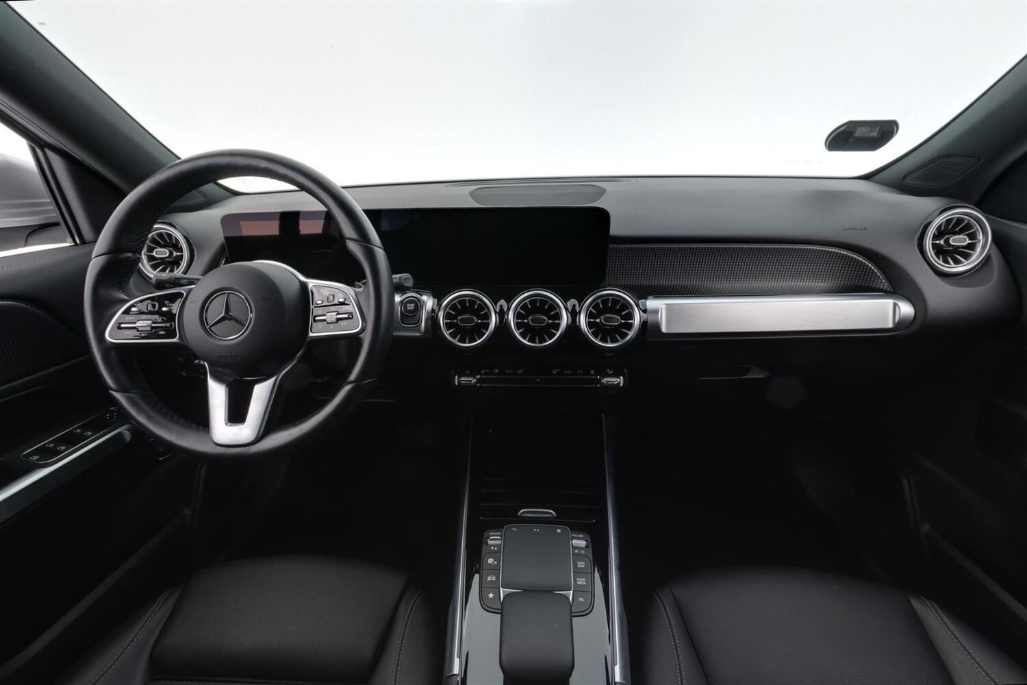 Mercedes-Benz EQB vaihtoauto