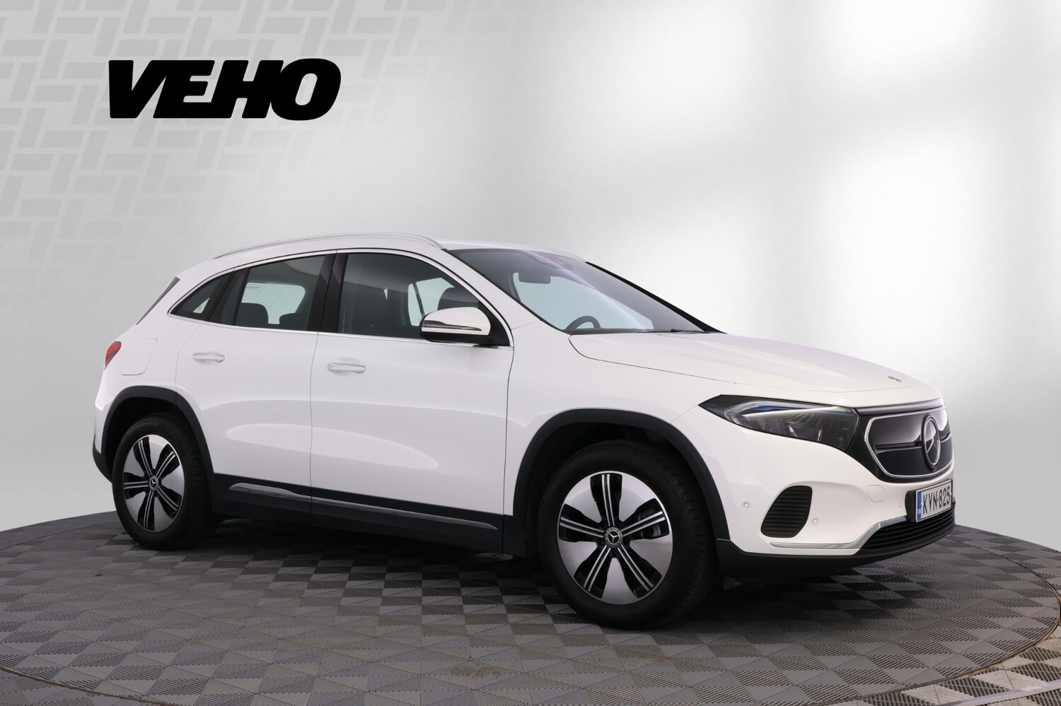 Mercedes-Benz EQA vaihtoauto