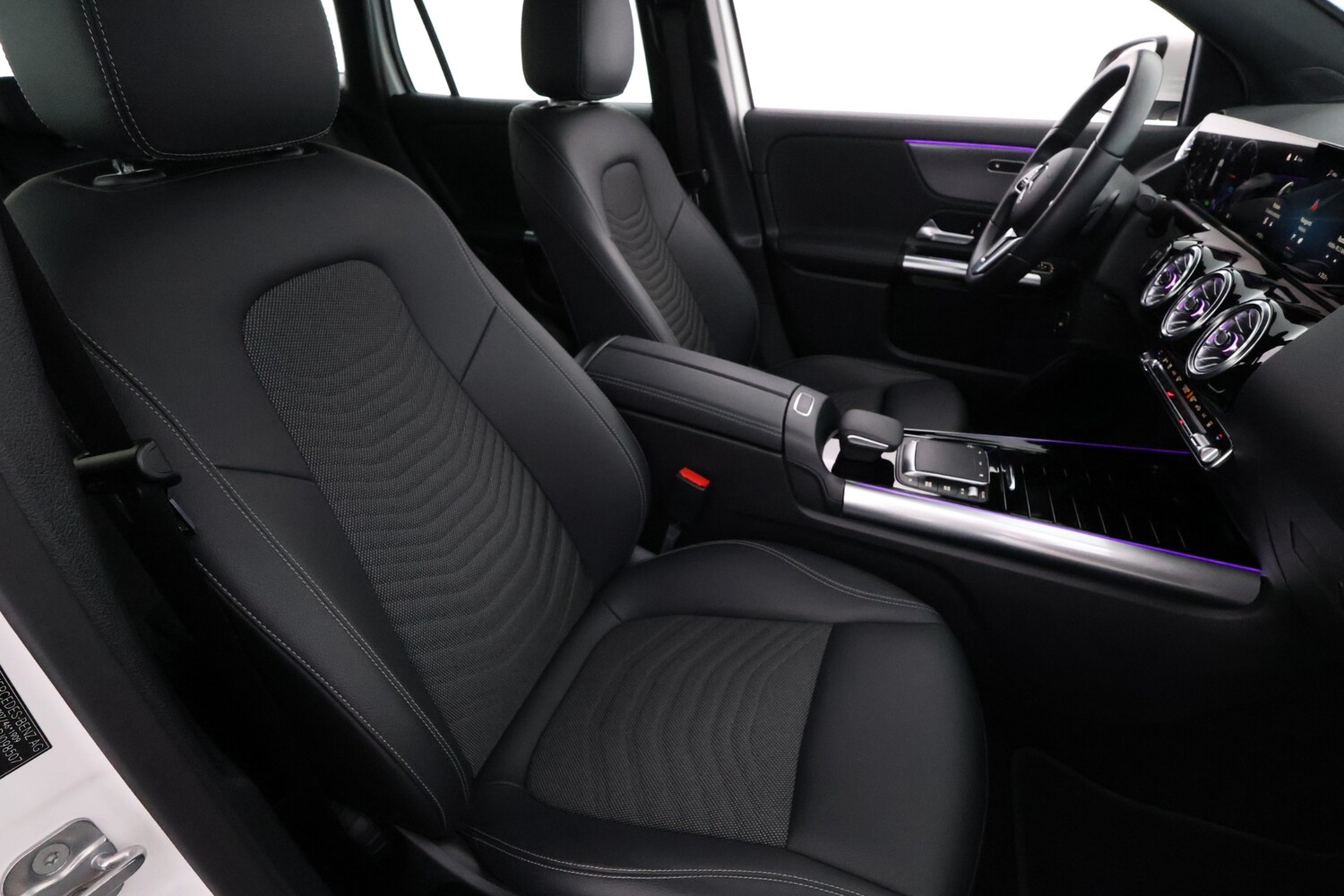 Mercedes-Benz EQA vaihtoauto