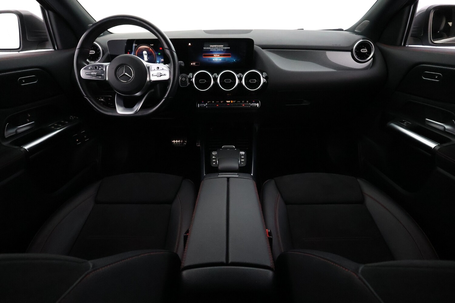 Mercedes-Benz GLA vaihtoauto