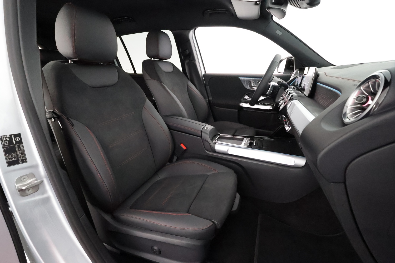 Mercedes-Benz EQB vaihtoauto