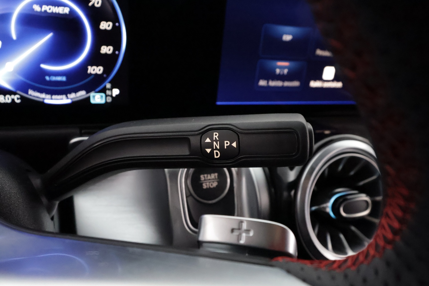 Mercedes-Benz EQB vaihtoauto