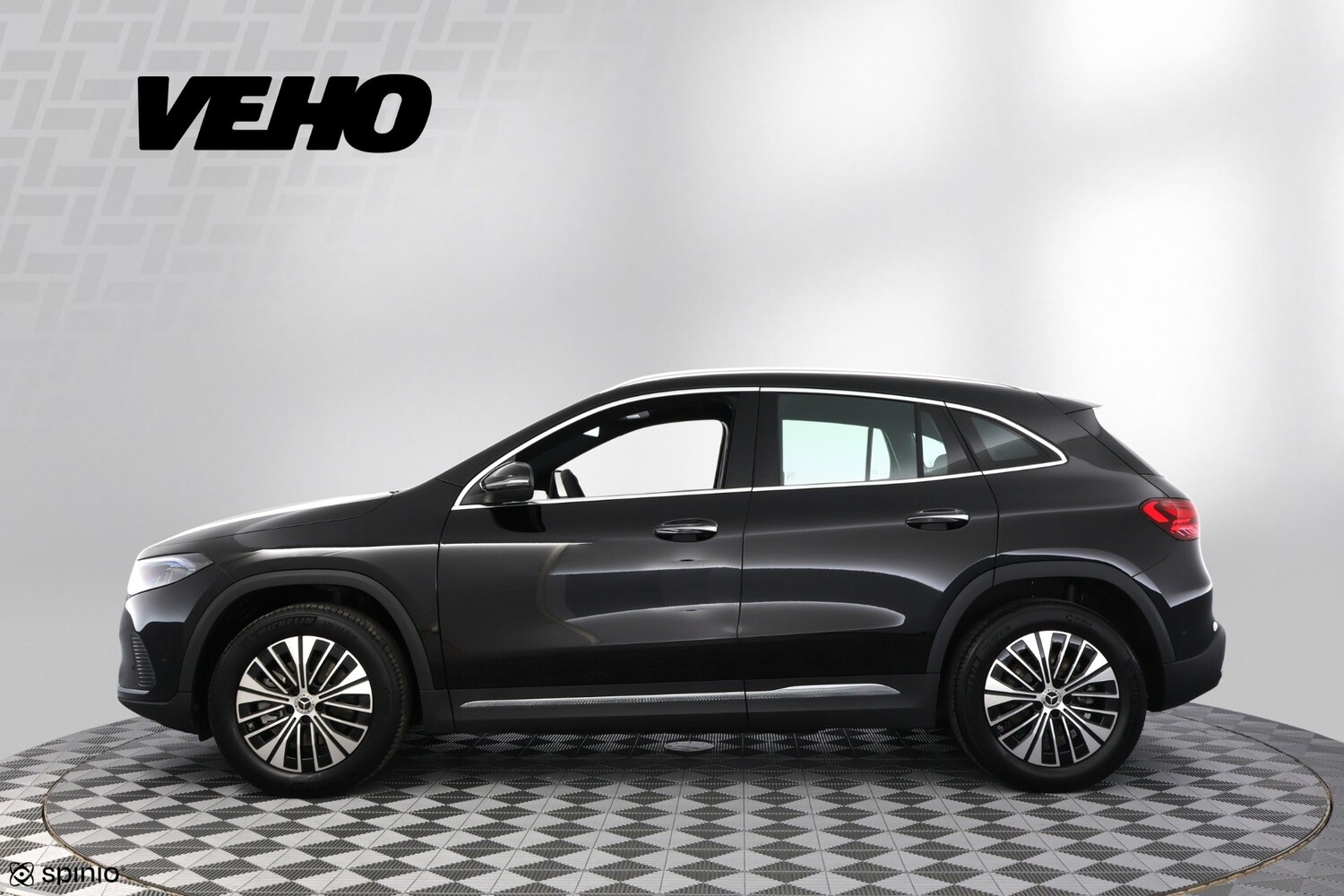 Mercedes-Benz EQA vaihtoauto