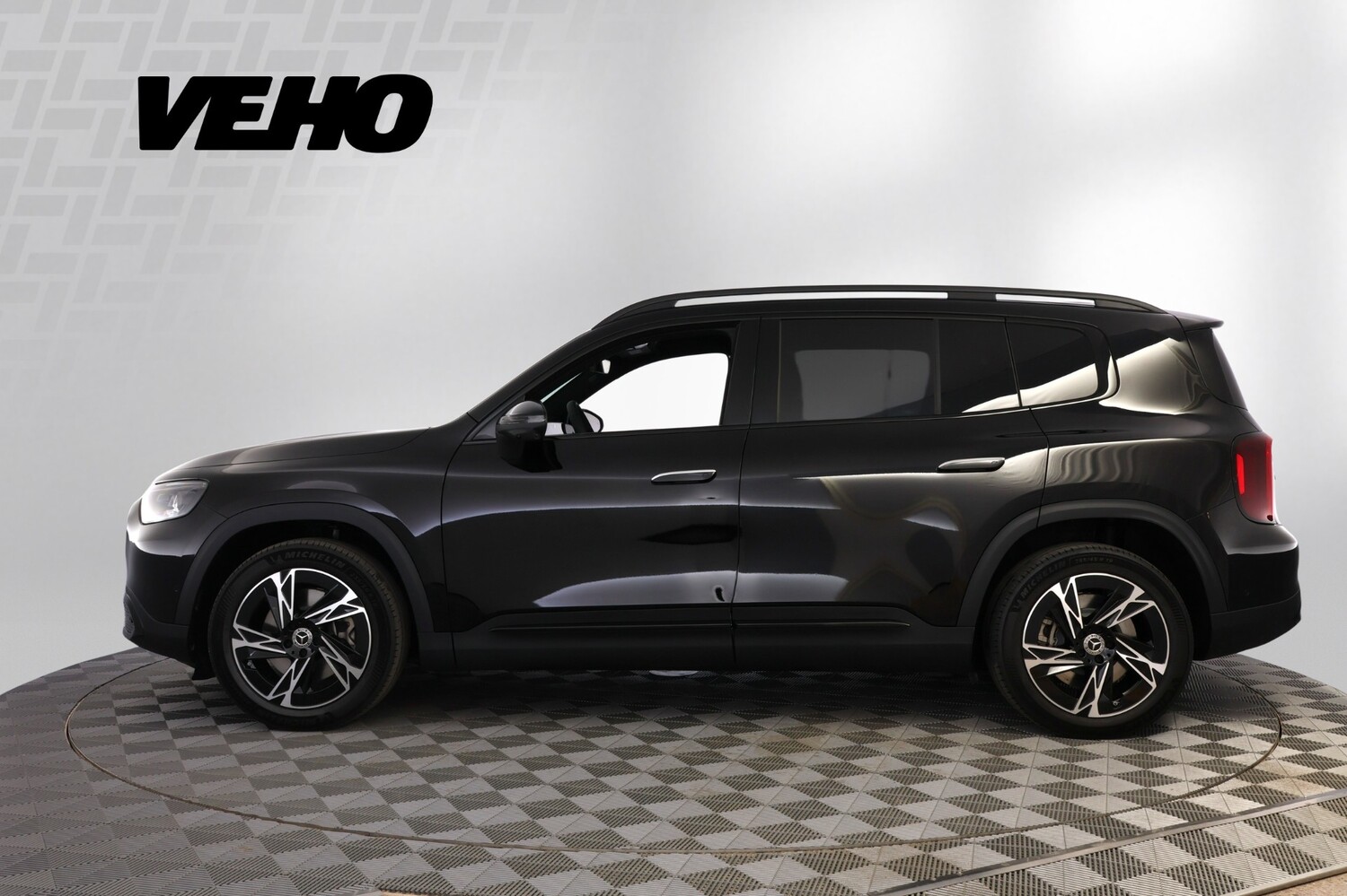 Mercedes-Benz GLB vaihtoauto