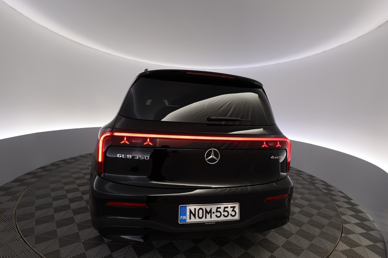 Mercedes-Benz GLB vaihtoauto