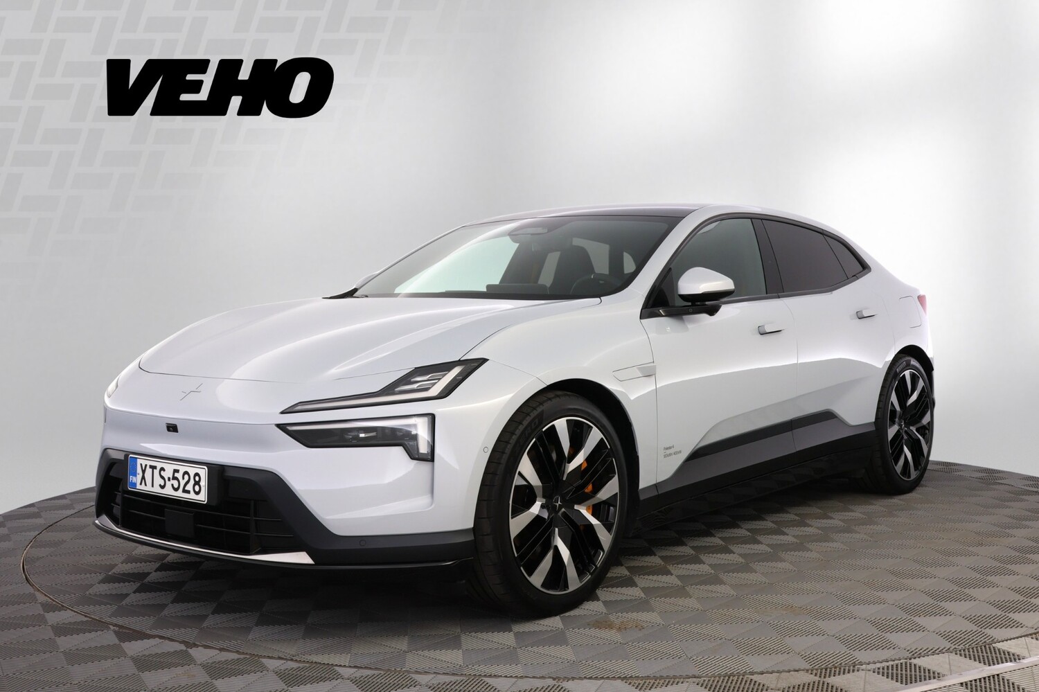 Polestar 4 vaihtoauto