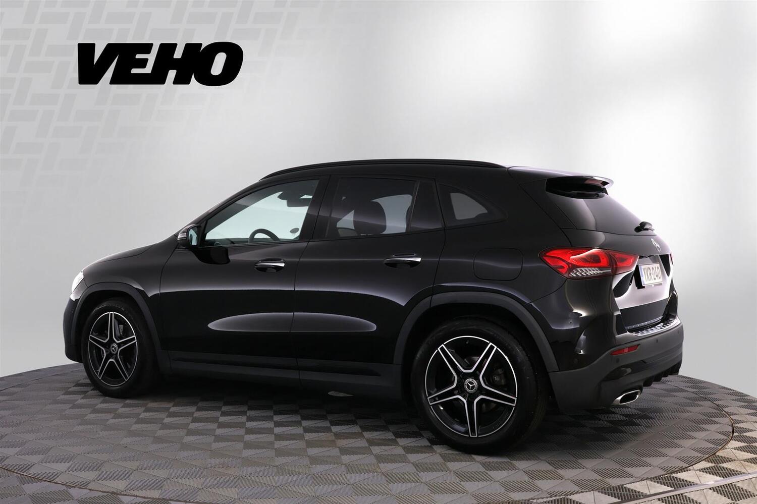 Mercedes-Benz GLA vaihtoauto