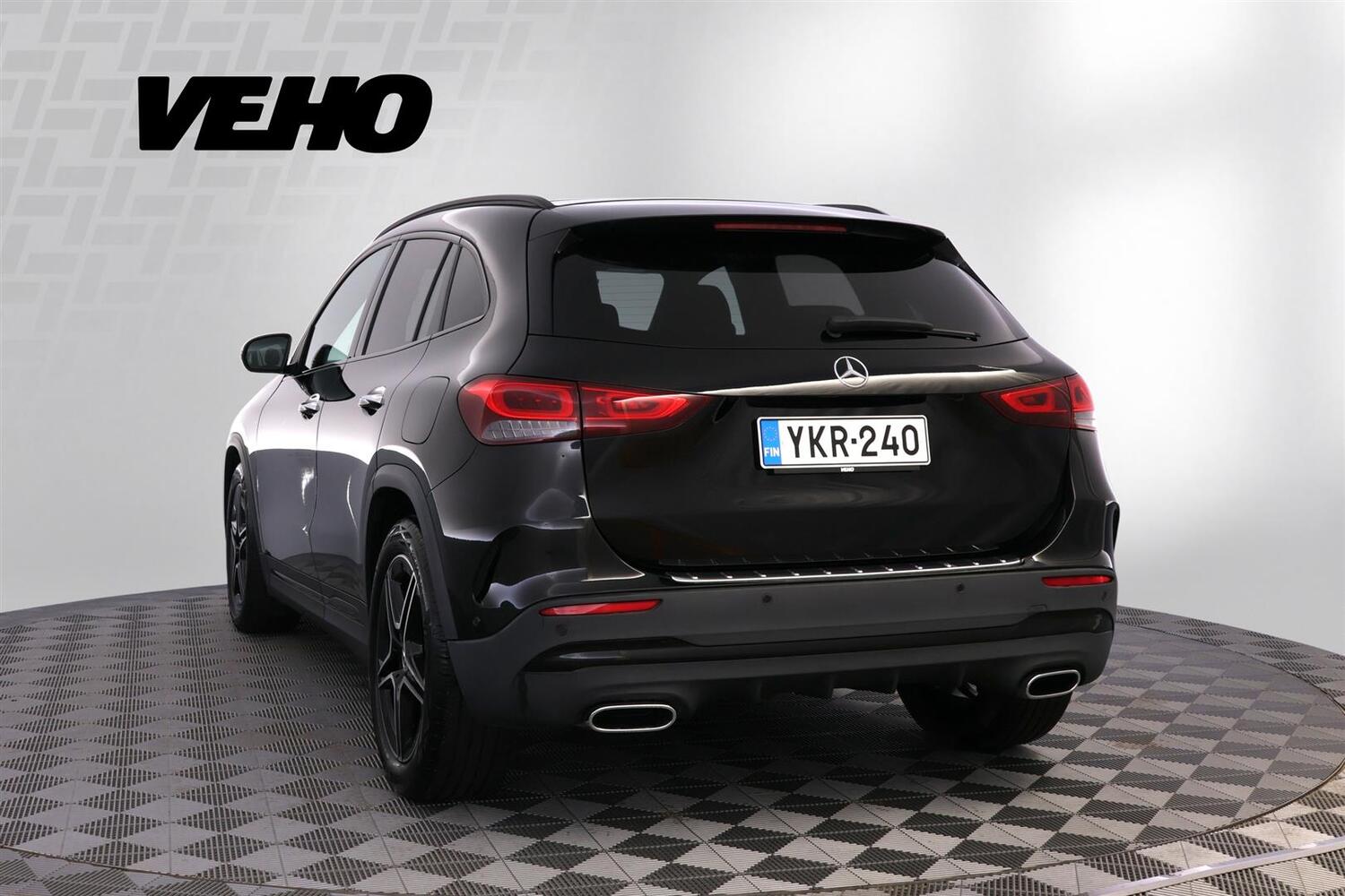 Mercedes-Benz GLA vaihtoauto