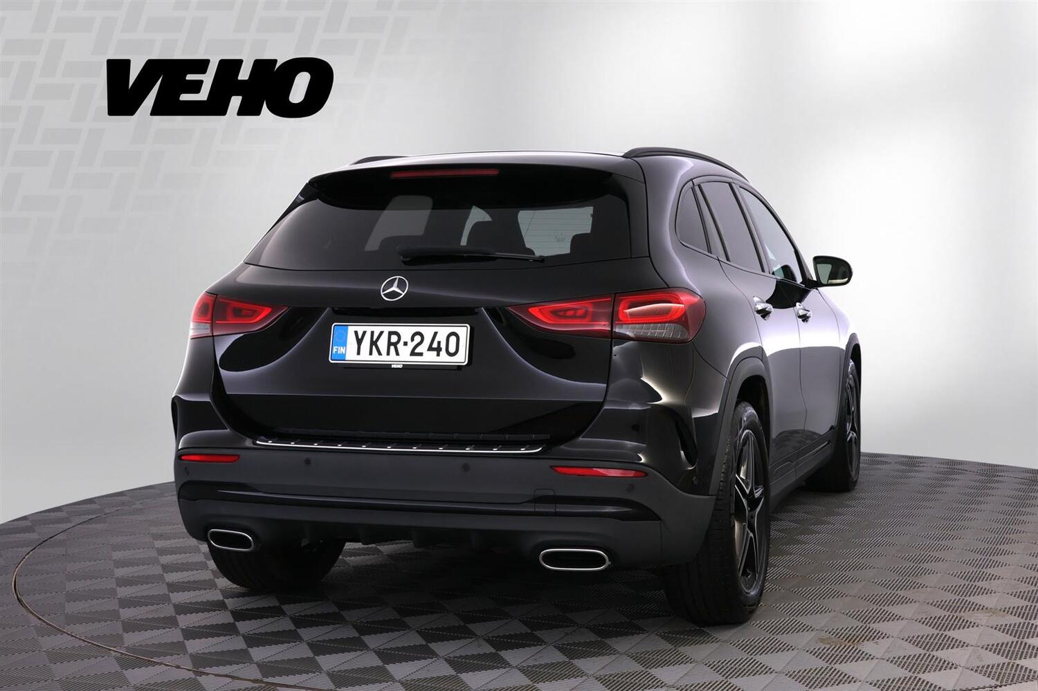 Mercedes-Benz GLA vaihtoauto