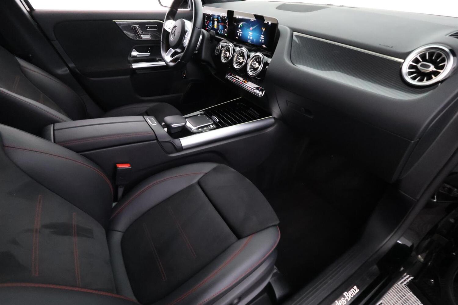 Mercedes-Benz GLA vaihtoauto
