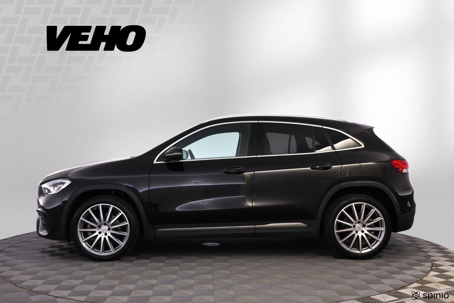 Mercedes-Benz GLA vaihtoauto
