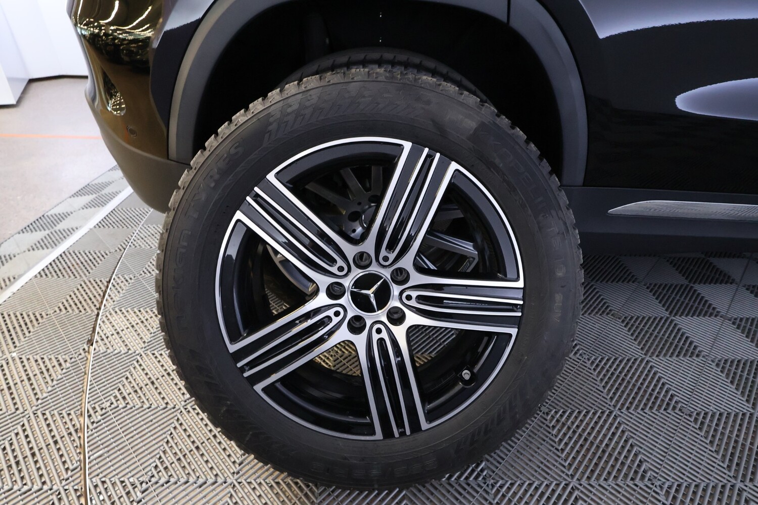 Mercedes-Benz GLA vaihtoauto