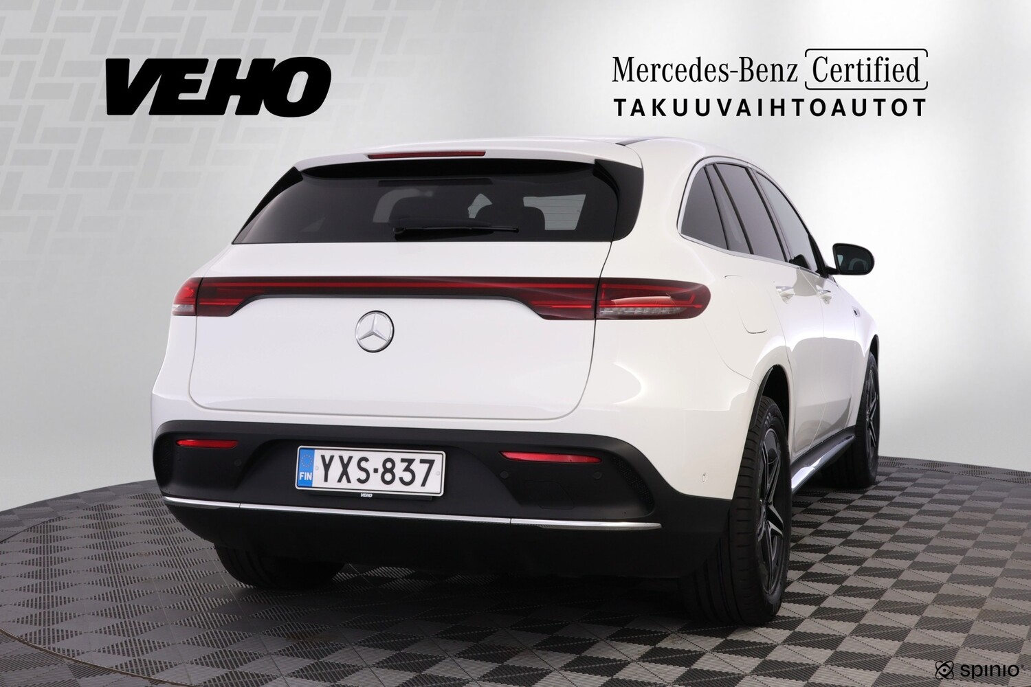 Mercedes-Benz EQC vaihtoauto