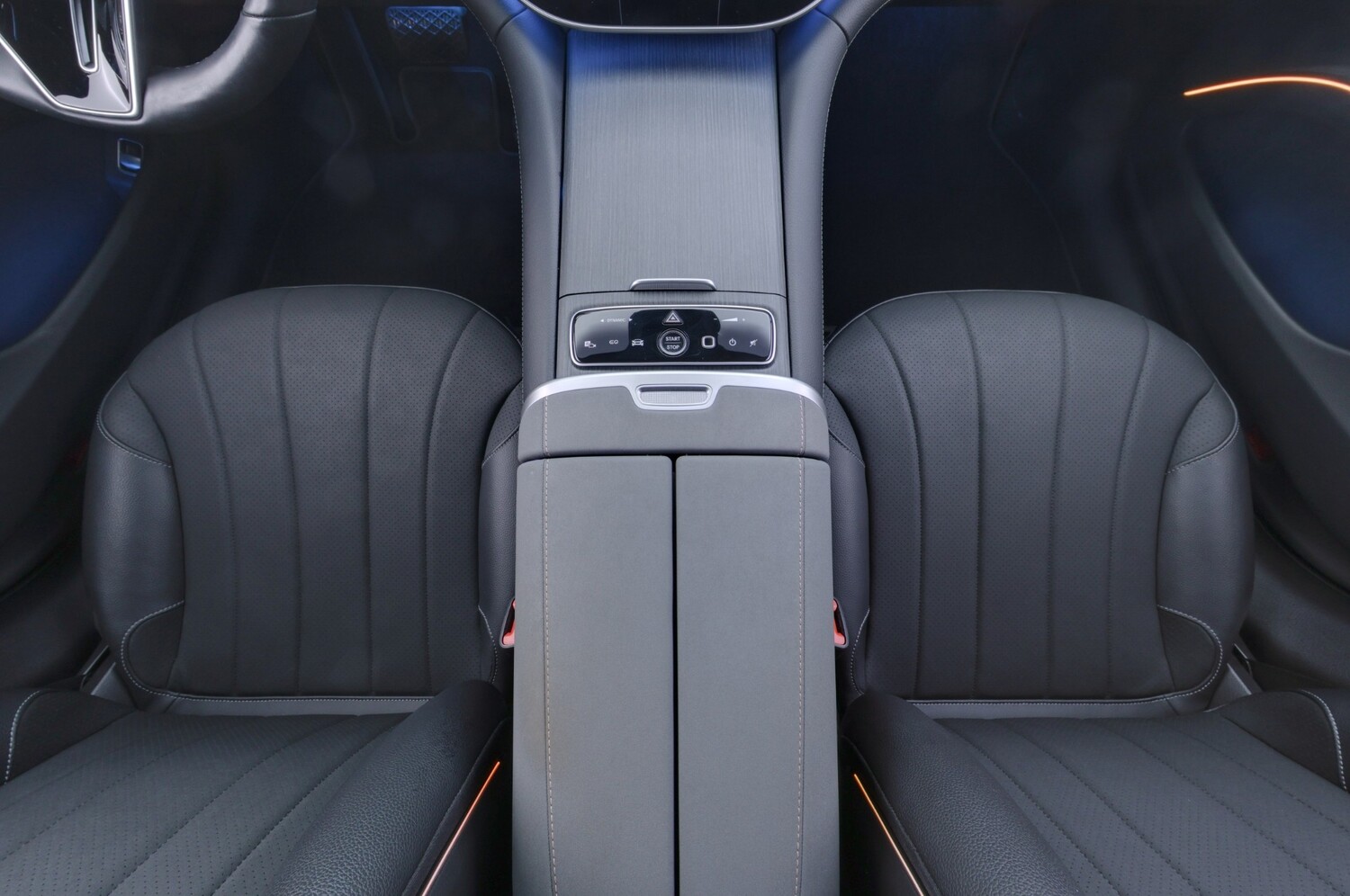 Mercedes-Benz EQS vaihtoauto