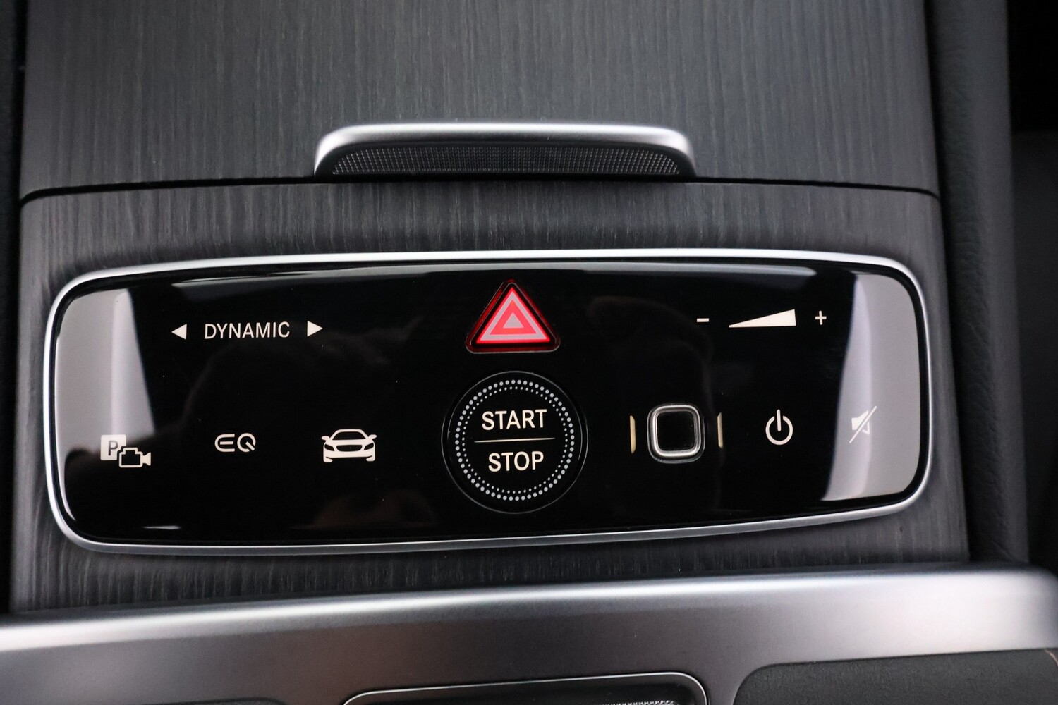 Mercedes-Benz EQS vaihtoauto