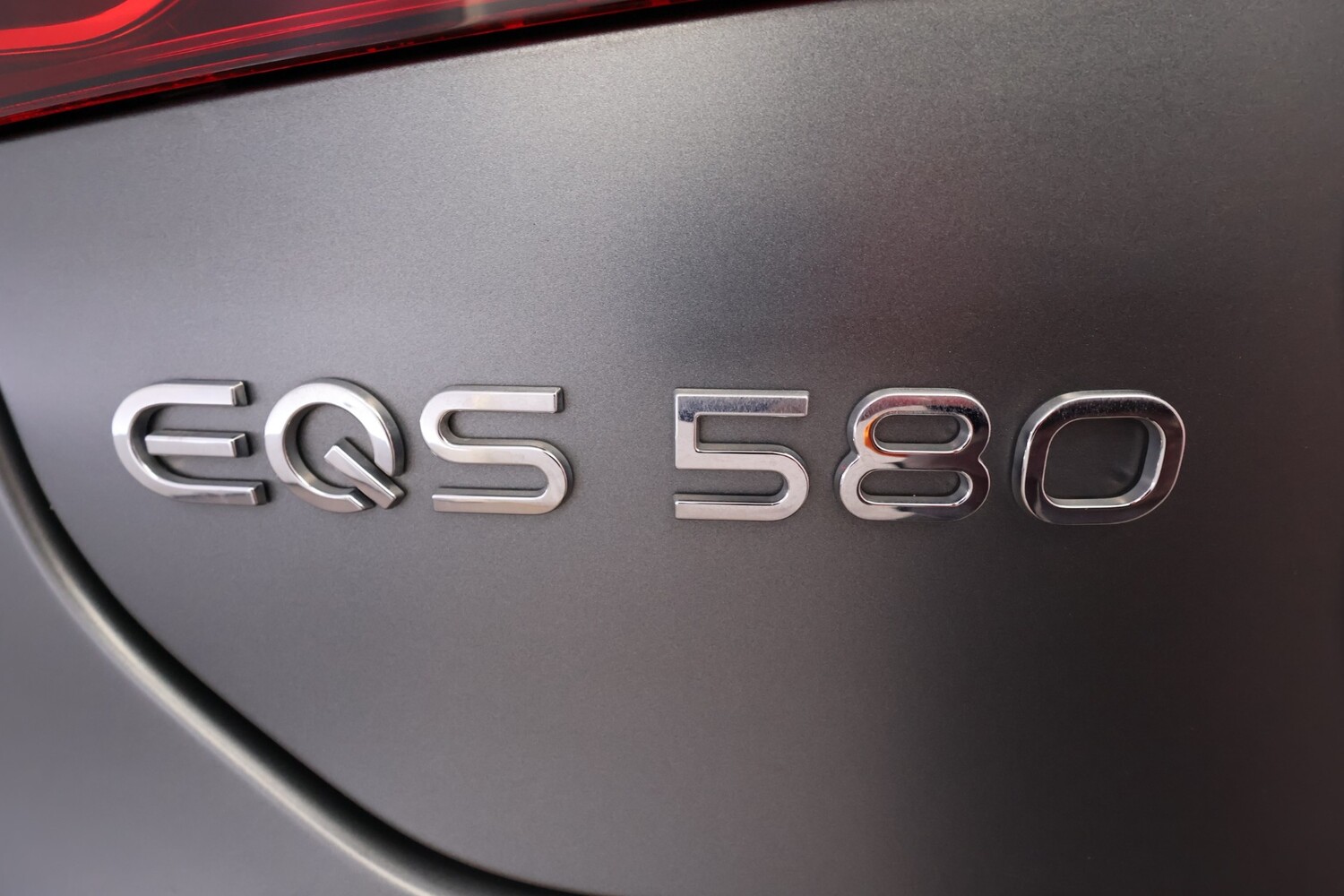 Mercedes-Benz EQS vaihtoauto
