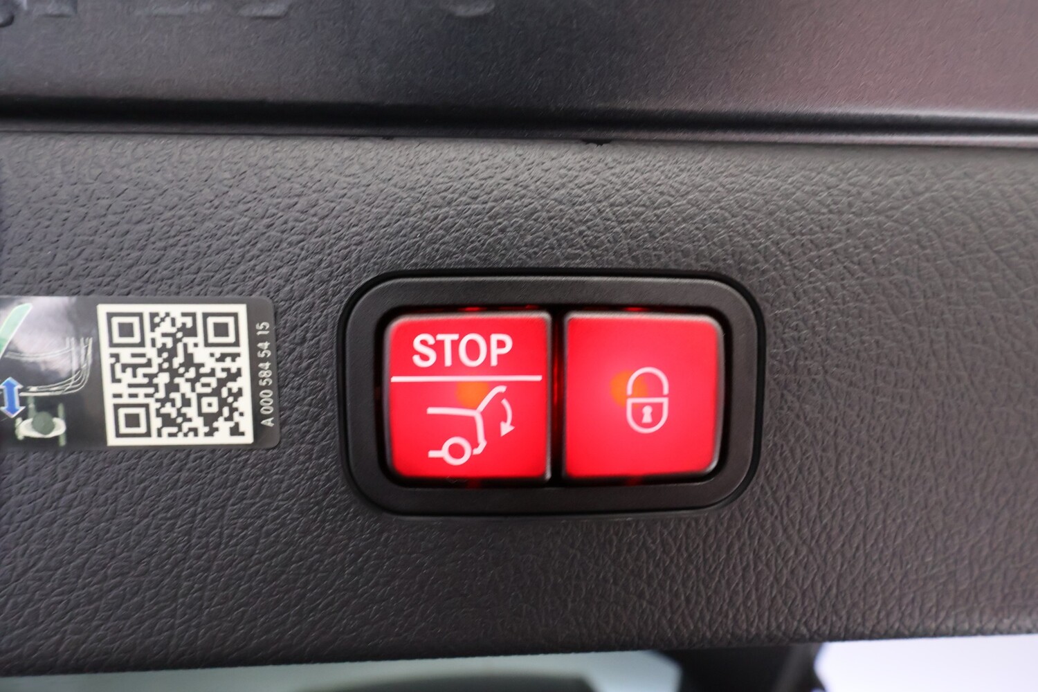 Mercedes-Benz EQS vaihtoauto