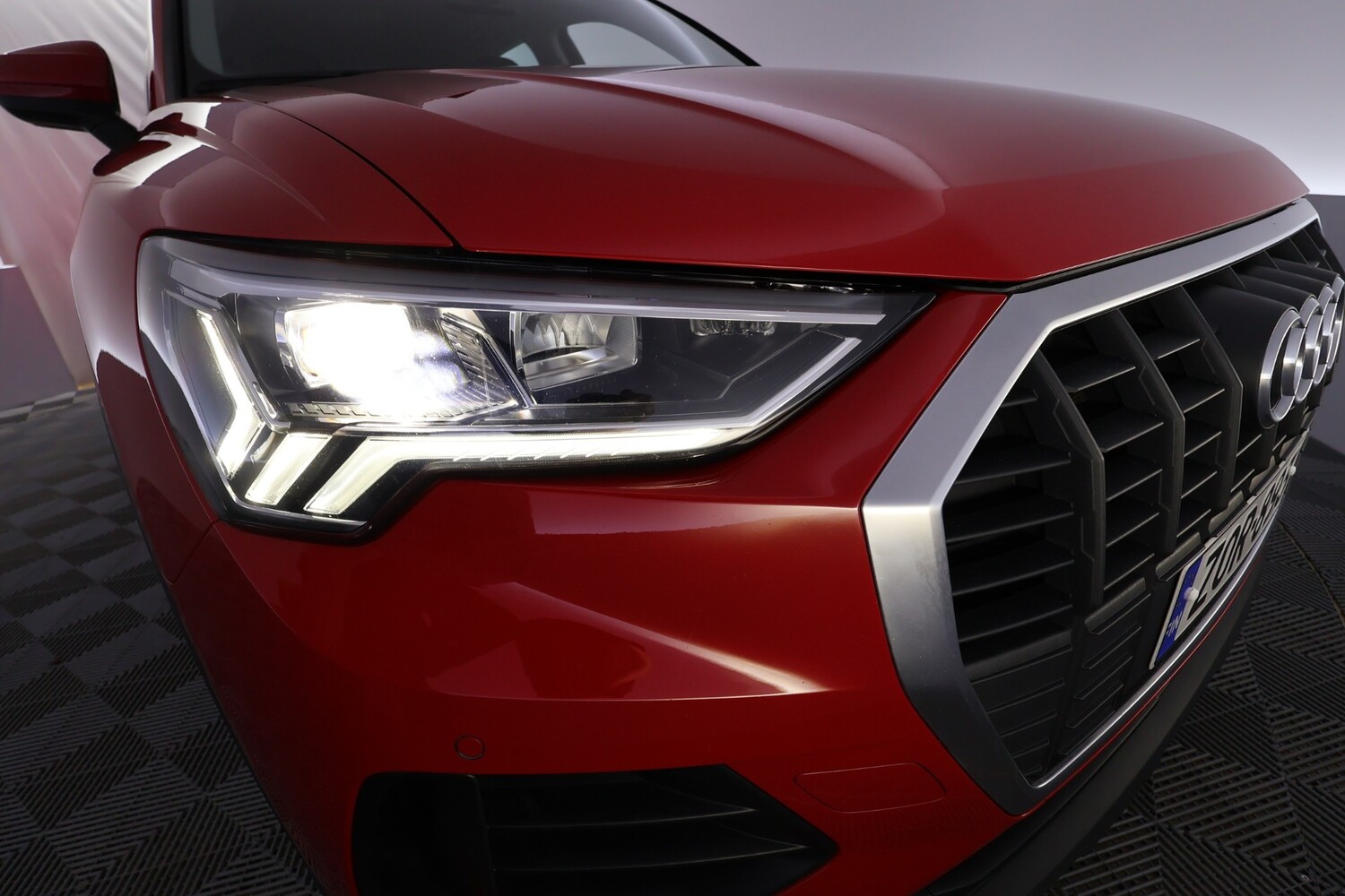 Audi Q3 vaihtoauto