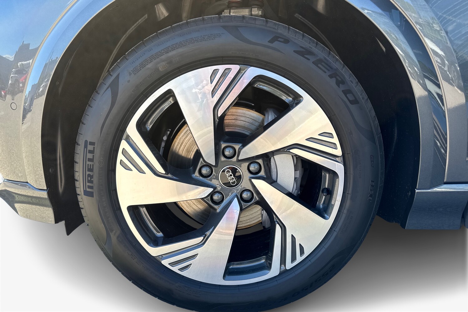 Audi Q6 e-tron vaihtoauto