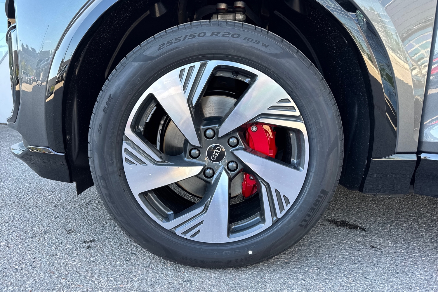 Audi Q6 e-tron vaihtoauto