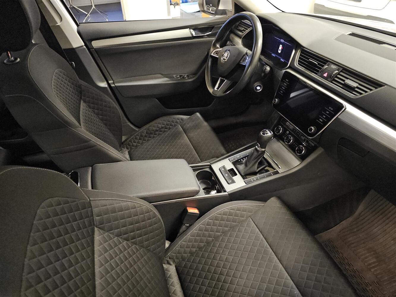 Skoda Superb vaihtoauto