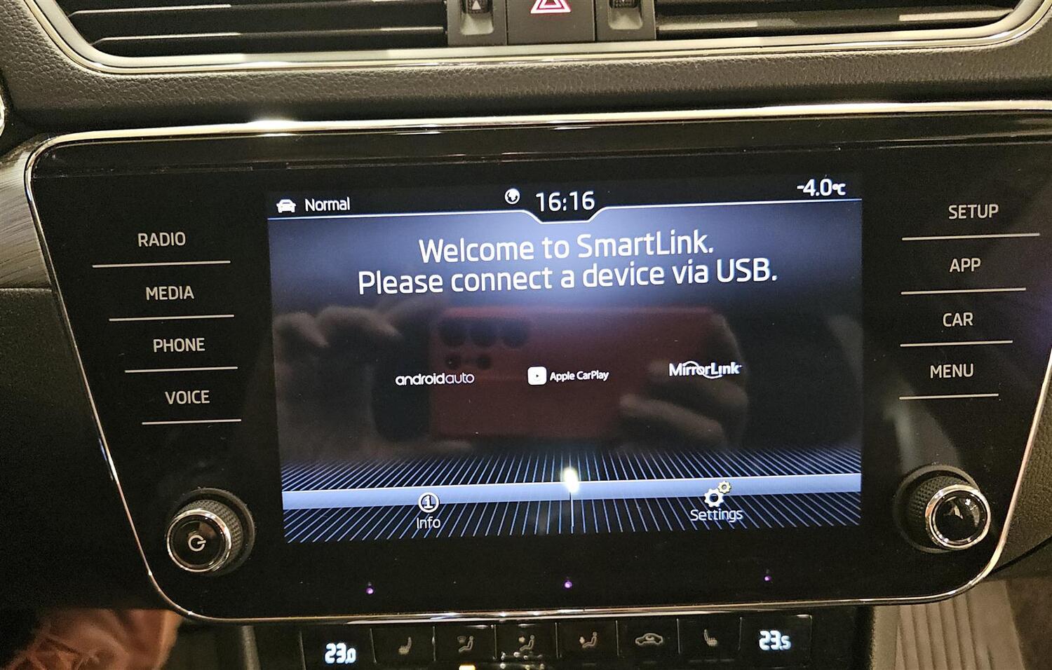 Skoda Superb vaihtoauto