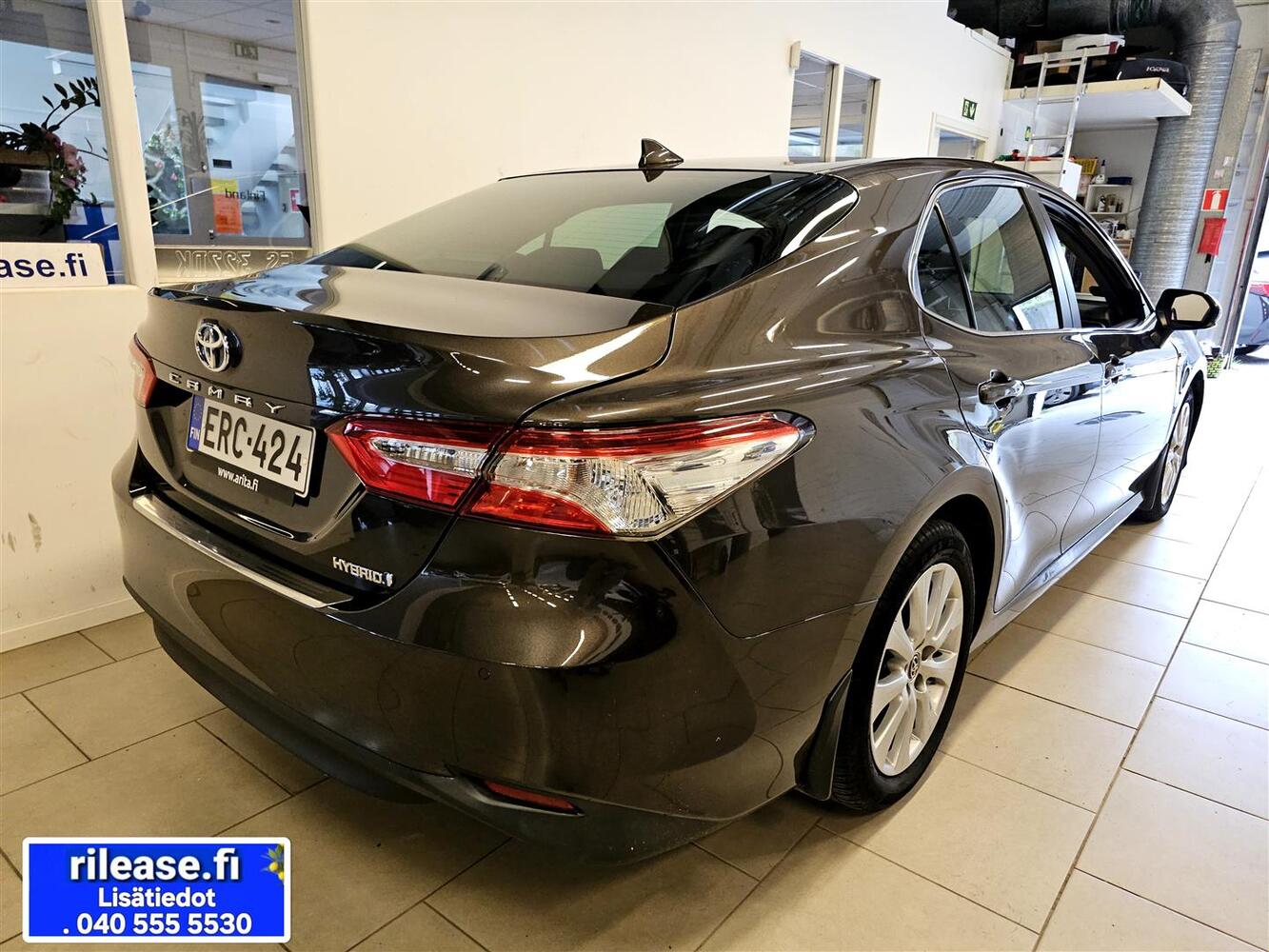 Toyota Camry vaihtoauto