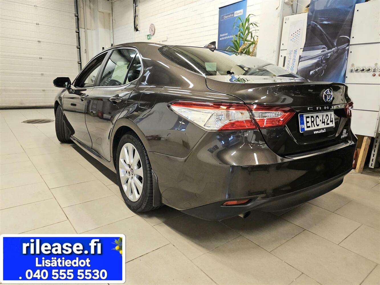 Toyota Camry vaihtoauto