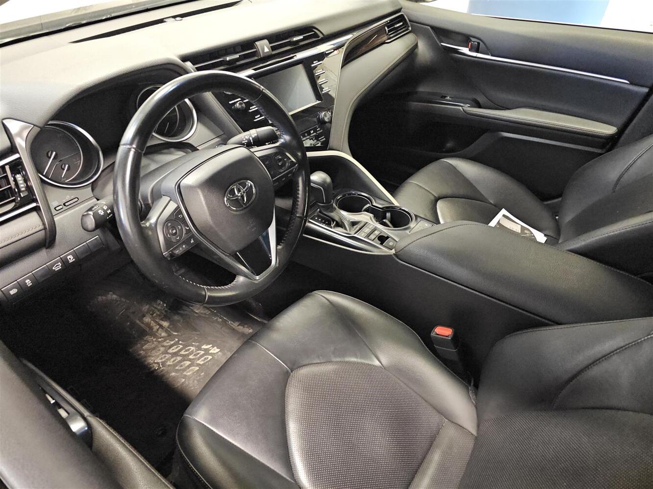 Toyota Camry vaihtoauto