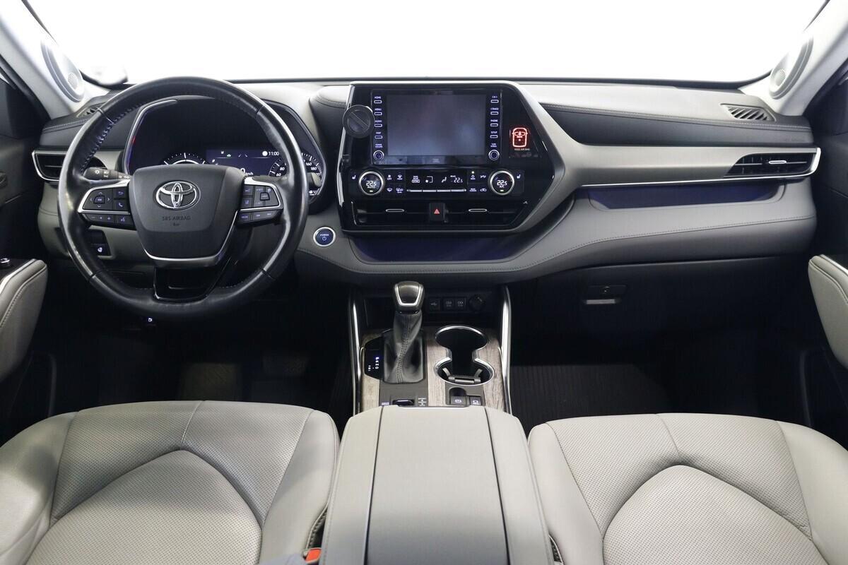 Toyota Land Cruiser vaihtoauto