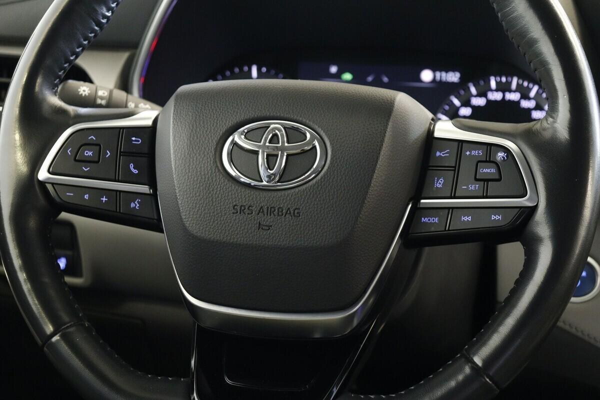 Toyota Land Cruiser vaihtoauto