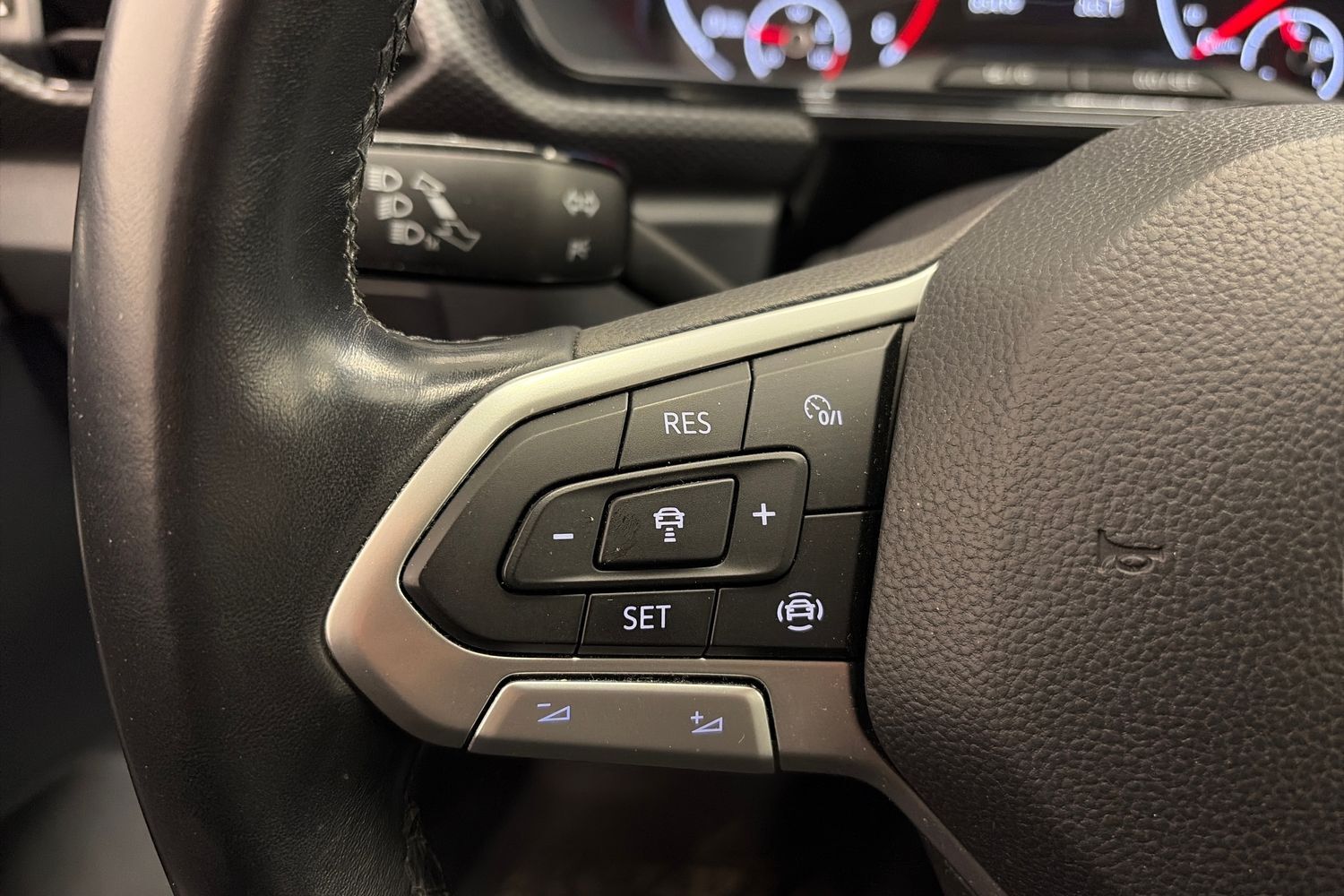 Volkswagen T-Cross vaihtoauto