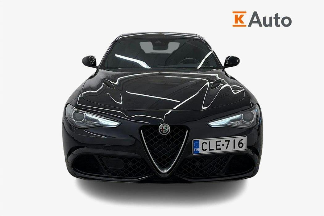 Alfa Romeo Giulia vaihtoauto